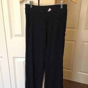 Lululemon knit wide-leg pants size 4